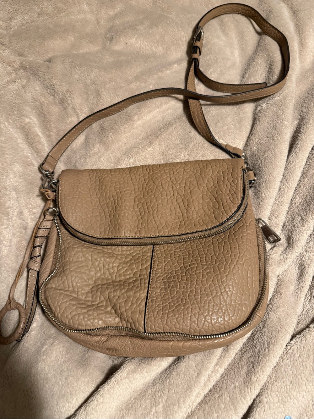 Vince Camuto Pebbled Leather Shoulder Bag in Dusty Blush - Picture 2 of 7
